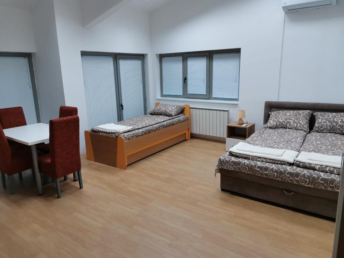 Apartmani Jasa Ягодина Экстерьер фото