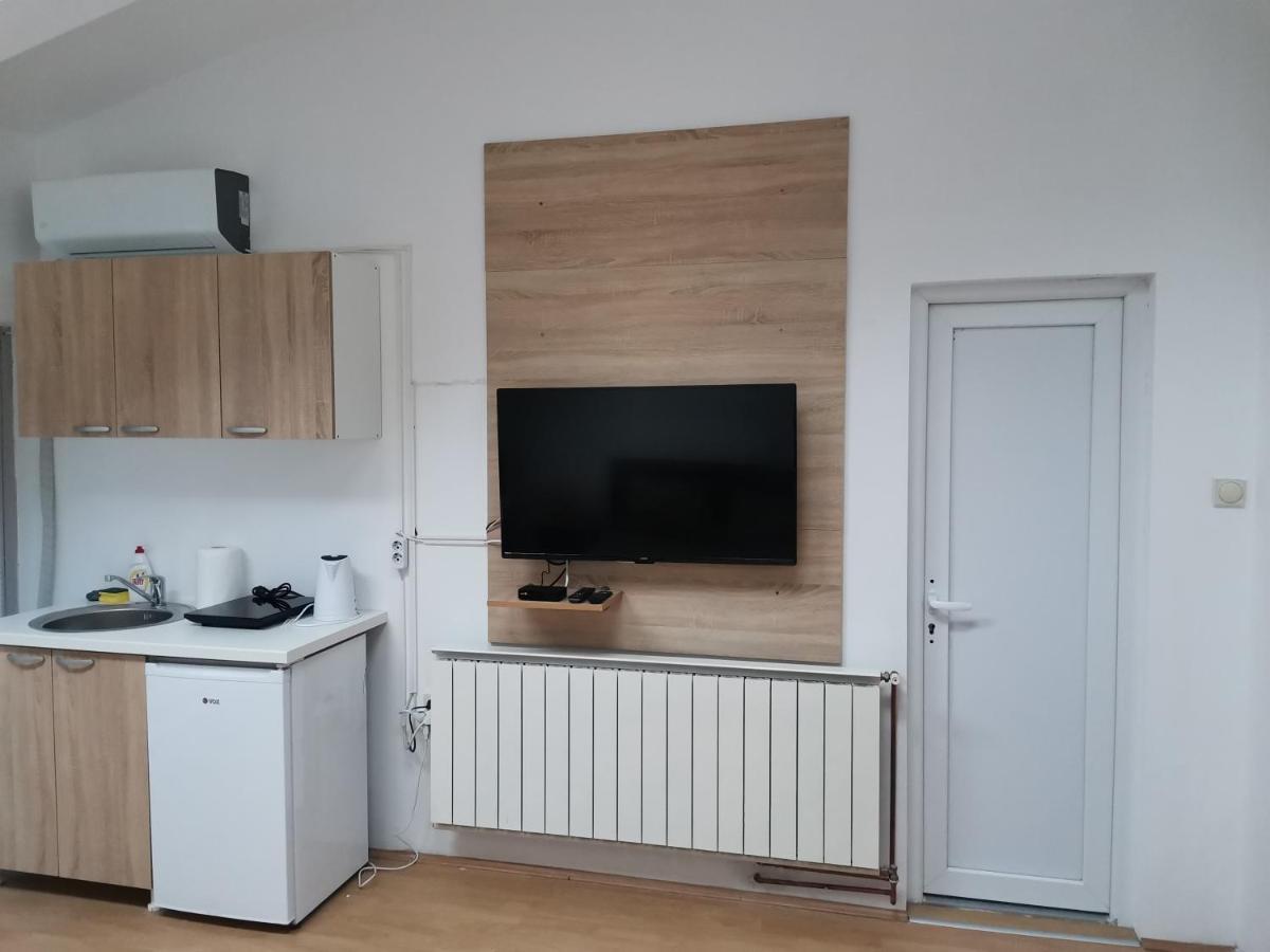 Apartmani Jasa Ягодина Экстерьер фото